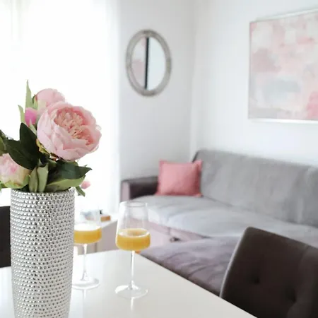 Daniela Apartman *